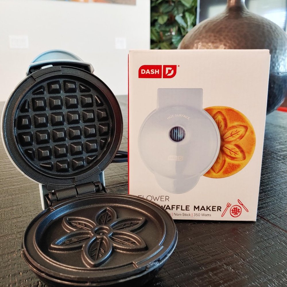 Dash Mini Waffle Maker New